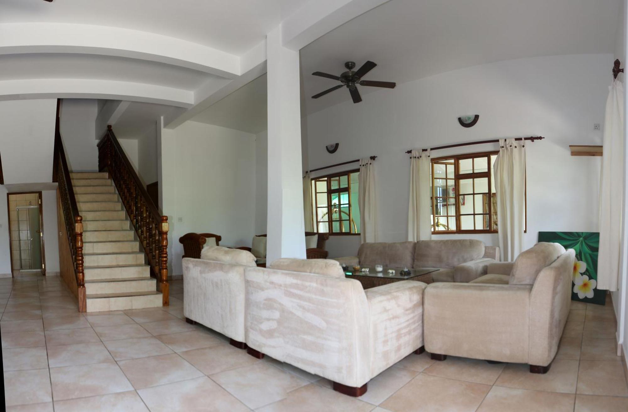 Le Surmer Self Catering