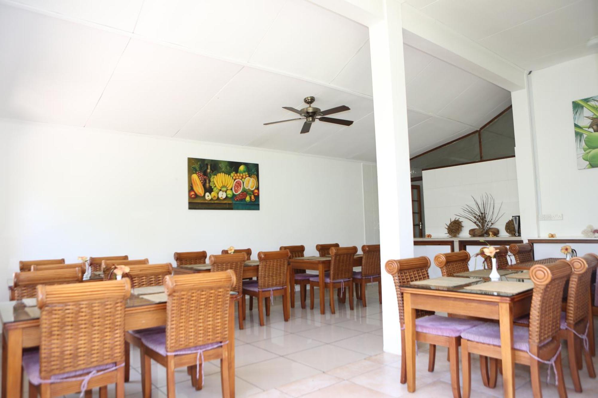 Le Surmer Self Catering Chalet